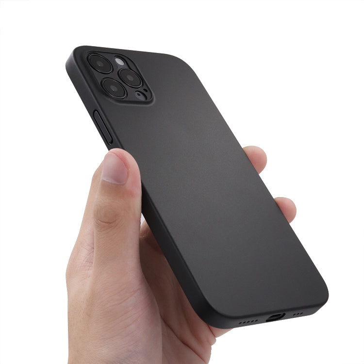 <transcy>iPhone 12 Pro Max Ultra Slim Case - Deep Black</transcy>